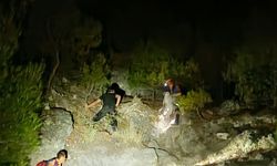 İzmir’de 3 saatlik operasyon: Mahsur kalan gençler kurtarıldı