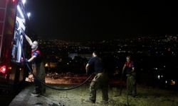 İzmir'de korkutan yangın: İtfaiye ekiplerinin müdahalesiyle söndürüldü