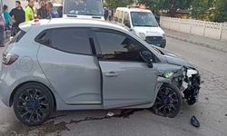 Afyonkarahisar'da feci kaza: 4 kişi yaralandı