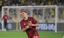 Transfer gündemindeydi: Tribünler ayakta alkışladı!
