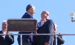 Özgür Özel duyurdu: O belediye CHP'ye geçti