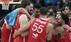 12 Dev Adam'dan bir galibiyet daha! Milliler Çekya'yı mağlup etti