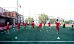 İzmirli çocuklar spora doyacak: 13 branşta kurslar devam ediyor!