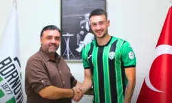 Bornova 1877' ye yeni transfer: O oyuncu imzayı attı
