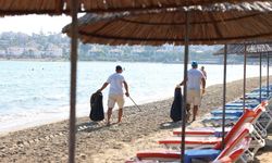 Çeşme’de temizlik seferberliği: Plajlar 7-24 bakım altında