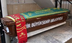 Darp edilen genç, İzmir'de son yolculuğuna uğurlandı