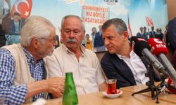 AKP'li vatandaş Özel'e dert yandı: Bizi bitirdiler, artık oy vermeyeceğim!
