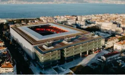 İzmir'in göz bebeğinde kapasite artışı: Gürsel Aksel Stadyumu daha fazla taraftarı ağırlayacak!