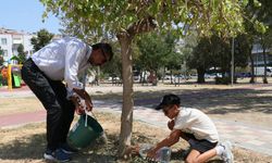 İzmir’de parklar susuz kaldı: Avukattan belediyelere suç duyurusu!