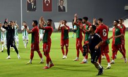 Karşıyaka üst ligdeki rakibini mağlup etti: Sezon açılış töreninde büyük coşku!