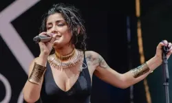 Melek Mosso - Badem şarkı sözleri