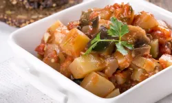 İzmir'deki meze sofralarının baş tacı: Patlıcan Silkme nasıl yapılır?