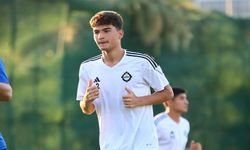 Altaylı futbolcuya Süper Lig kancası: Kulüp veto etti, İzmir'de kalacak