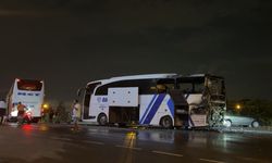 Yolcu otobüsü alev aldı: Yolcular son anda tahliye edildi