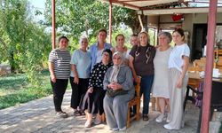 İmamoğlu’nun annesinden Gülümser Çalık’a destek ziyareti