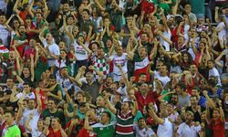Karşıyaka'dan taraftara çağrı: Hep beraber tribünleri dolduralım