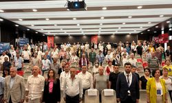 CHP Karabağlar'da flaş karar: YDK üyesi Aksoy çekildi