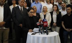 CHP İzmir’den kayyım açıklaması: Partimizi darbecilerle teslim alamazsınız!