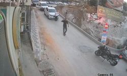 Bayraklı'da korku dolu anlar: Eşini yaralayıp rehin aldı!