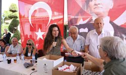 Çeşme'de 32 yıllık sorun çözüldü: Hak sahiplerine tapuları teslim edildi!