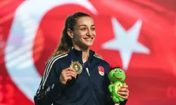 Buse Naz Çakıroğlu, yarı finalde!