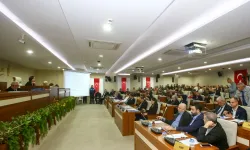 CHP Karabağlar’da deprem: 9 meclis üyesi istifa etti!