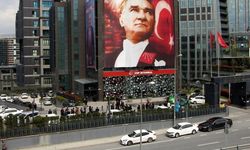 CHP'den dikkat çeken karar: İstanbul İl Başkanlığı'nı kapattı
