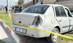 Çanakkale'de feci kaza: Tır ve otomobil çarpıştı 1 ölü