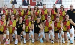 İzmir'in sultanları parkeye çıktı: Göztepe'de altyapı güçlü geliyor