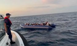 İzmir’de göçmen operasyonu: 62’si çocuk 138 kişi yakalandı