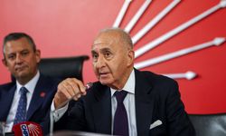 Bahçeli'yi ziyaret eden Hikmet Çetin’den açıklama: Yaptığı barış sürecine teşekkür ettim