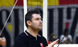 Karşıyaka'da şaşırtan ayrılık: O isim kulübe veda etti!