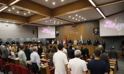 Balçova’da imar değişikliği mecliste tartışma yarattı: Muhalefet rant, başkan ince eledik sık dokuduk dedi!