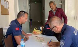 İzmir'de bir dilencinin yarım saatte topladığı para zabıtayı bile şaşırttı