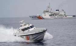 İzmir'de 3 ilçede göçmen operasyonu: 102 kişi kurtarıldı