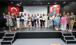 Konak’ın kadın muhtarları doğa dostu eğitimleri tamamladı: Sertifikalar sahiplerini buldu