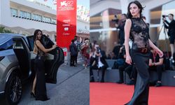 Melis Sezen, Venedik'te zarafeti ve enerjisiyle kırmızı halıyı salladı