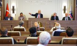 Başkan Türkmen muhtarlarla bir araya geldi, mahallelerin sorunlarını dinledi