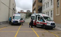 Öğrenci okulda yangın ziline bastı: 15 öğrenci hastanelik oldu