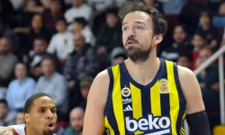 Fenerbahçe'de ilk ayrılık açıklandı: Sertaç Şanlı’yla yollarını ayırdı!