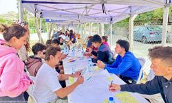 İzmir Büyükşehir Belediyesi ve Foça Belediyesi iş birliğiyle düzenlenen gençlik kampı tamamlandı