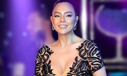 Ebru Gündeş - Beyaz şarkı sözleri