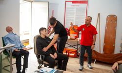 Karşıyaka’da gençler afetlere karşı bilinçleniyor