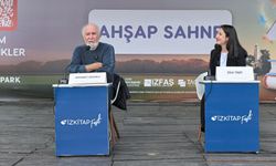 İZKİTAP’ın Onur konuğu Mehmet Eroğlu: Yazmazsam yaşayamam!