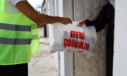 Efes Selçuk’ta beslenme çantaları dayanışma ile doluyor