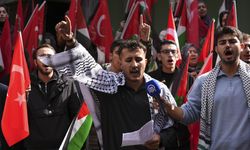 İzmirli üniversite öğrencileri İsrail'in Gazze'ye yönelik saldırılarını kınadı