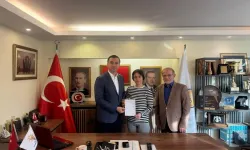 Ayşe Barım'ın sağ kolu Gülsün Işıklı AKP üyesi oldu!