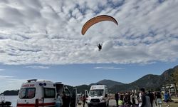 Fethiye'de iki yamaç paraşütü çarpıştı: 3 kişi yaralandı