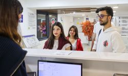 Buca’da öğrencilerin tüm ihtiyaçları gideriliyor