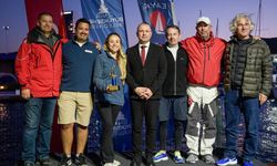 İzmir Körfezi’nde cumhuriyet coşkusu: 102 Mil Yat Yarışı tamamlandı